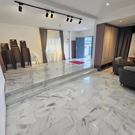 Melody Whole Or Suite Room Muar Exterior photo