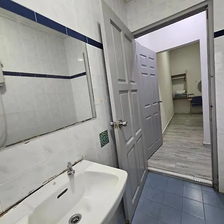 Melody Whole Or Suite Room Muar Exterior photo