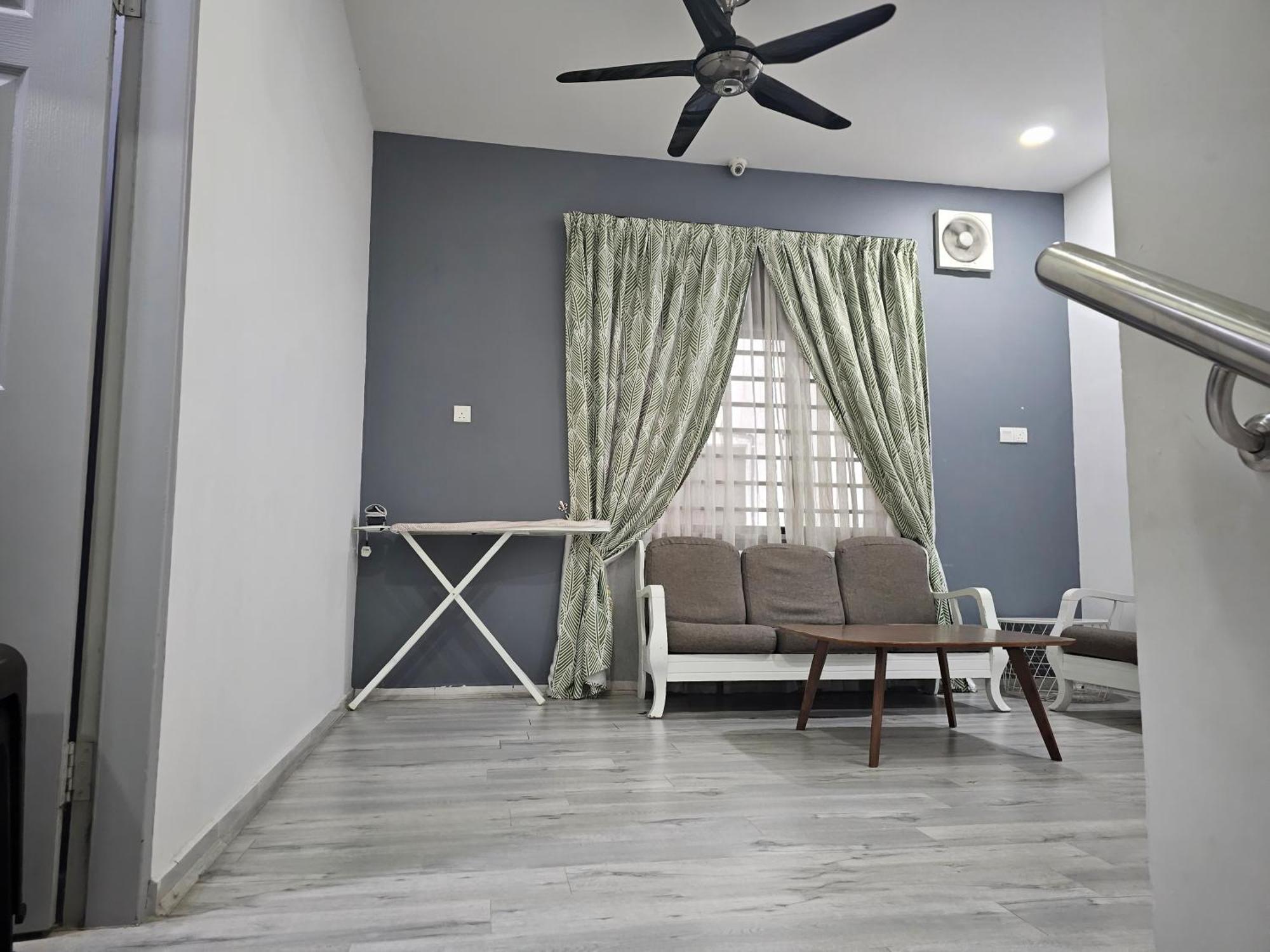 Homestay Melody Whole Or